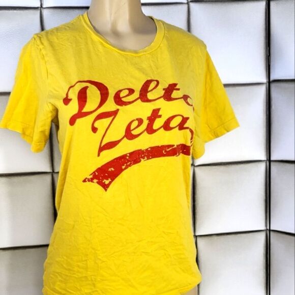 Delta Zeta tshirt   - Picture 2 of 4